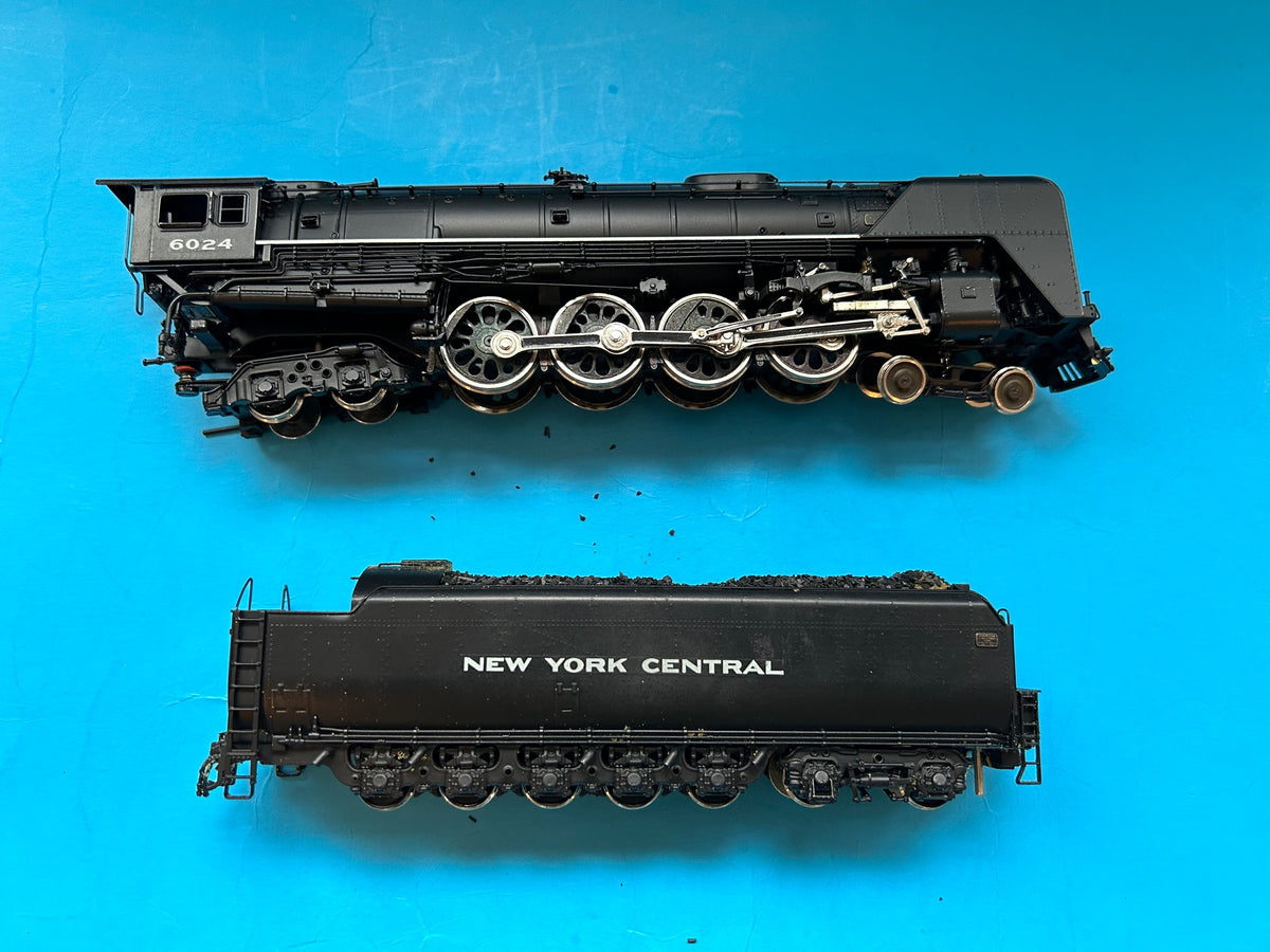 HO scale train - Tenshodo New York Central 4-8-4 Niagara #6024 w/tende