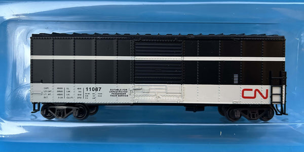 Trains Canada HO scale 1-2020 CN 40' Express Box car
