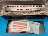 HO scale train - Samhongsa Amtrak Superliner Lounge Cafe car